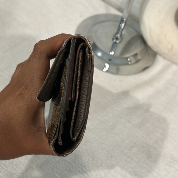 Louis Vuitton Demier Long Wallet - Picture 8 of 14